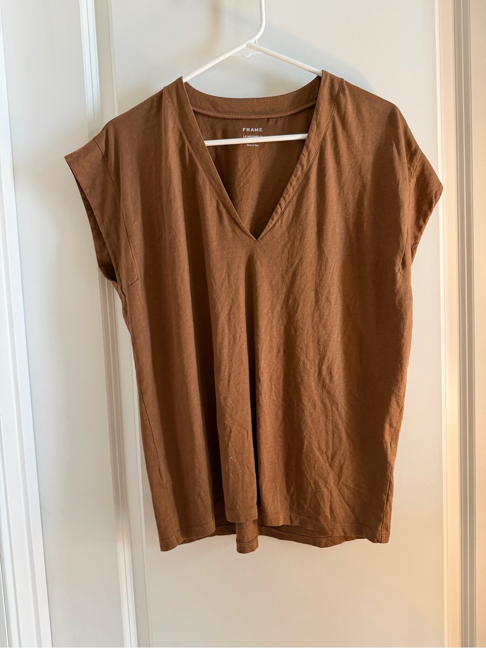 Frame Denim Chocolate Brown V-Neck Short Sleeve Tee